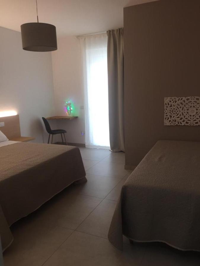 Le Rondini House Hotell Monopoli Exteriör bild