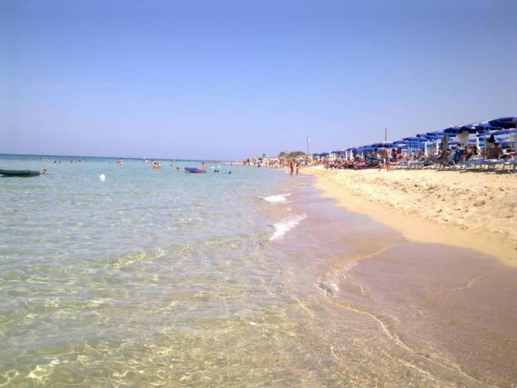 Le Rondini House Hotell Monopoli Exteriör bild