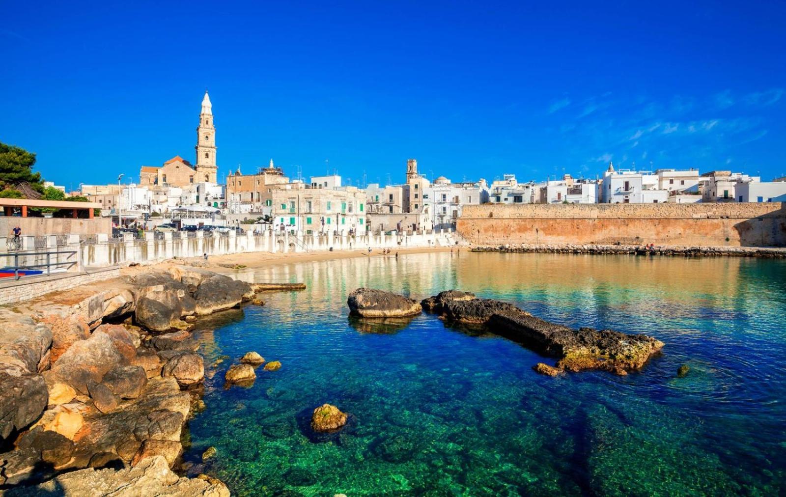 Le Rondini House Hotell Monopoli Exteriör bild